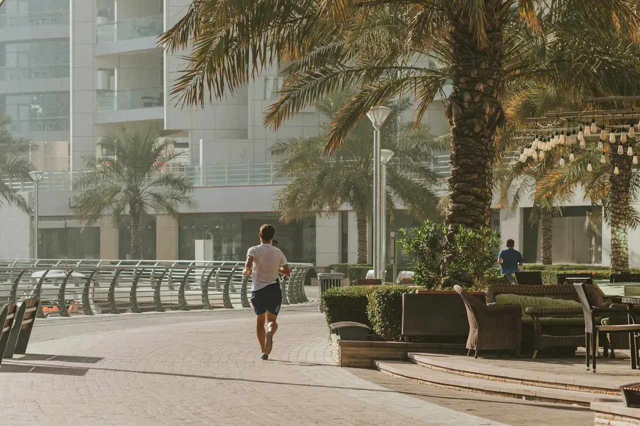 Best AI for Workout Plans: A Coach's Comparison Guide (2025)